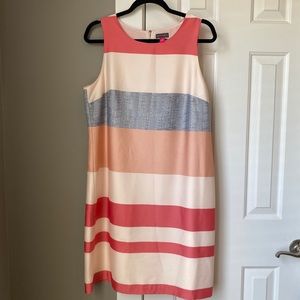 VINCE CAMUTO STRIPED SHIFT DRESS